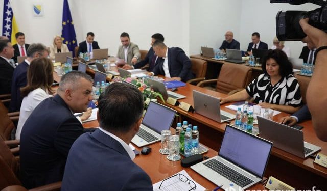 FOTO Na prvoj sjednici Vijeća ministara BiH u Mostaru usvojen državni proračun