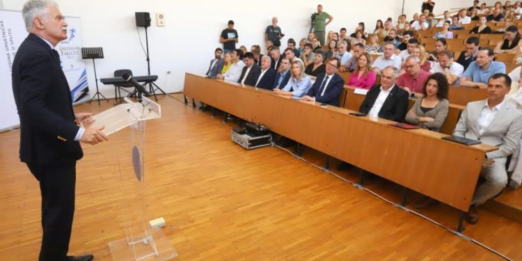 FOTO Svečano otvoreni preuređeni prostori Sveučilišta u Splitu u zgradi u Teslinoj ulici