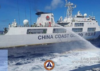 Filipinske snage doplovile su do žestoko osporavanog plićaka bez incidenata prvi put nakon dogovora s Kinom