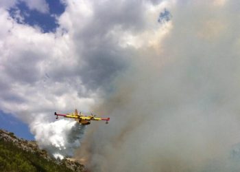 GASILI DILJEM JADRANA Ovo su aktivnosti protupožarnih aviona HRZ-a tijekom ovog vikenda!