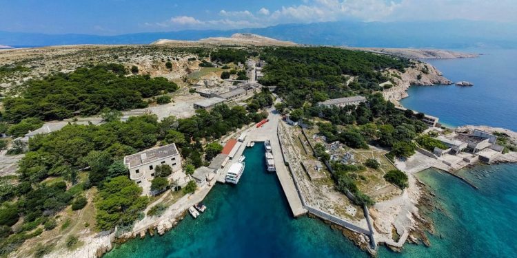 GOLI OTOK Ovako danas izgleda iz zraka!