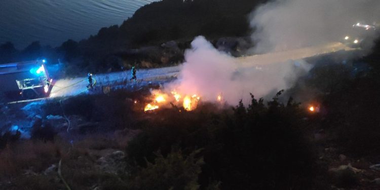 GORJELO U ŽIVOGOŠĆU “U pomoć smo zvali i vatrogace iz Baške Vode i Makarske”