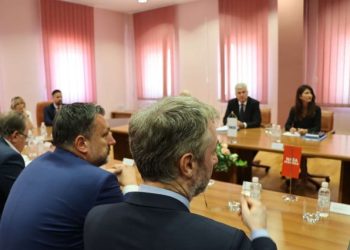 GOTOVO 40 MILIJUNA MARAKA Vladajući u Mostaru dogovorili raspodjelu sredstava od RAK-a