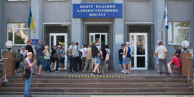 Granata bačena na ukrajinsku vojnu službu, nema ozlijeđenih, kaže policija