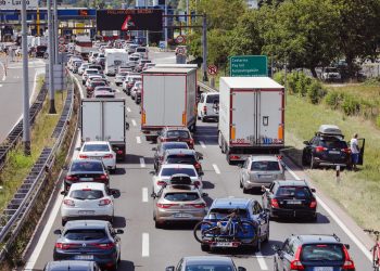 Gužve na zagrebačkoj obilaznici: Kolona duga 6 kilometara, promet posvuda pojačan