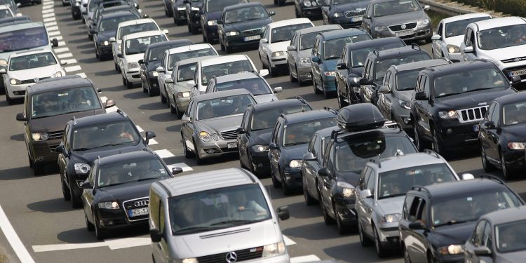 Gužve od ranog jutra paralizirale autoceste u Hrvatskoj: Na granici se čeka i do pet sati