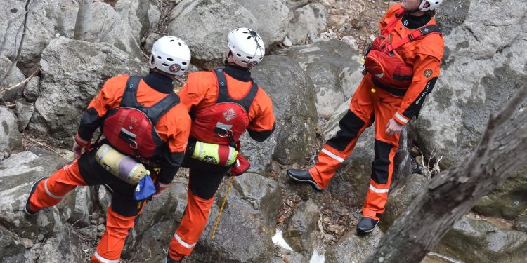 HGSS IMA PUNE RUKE POSLA Treba li naplaćivati spašavanje neodgovornim turistima? ‘Prođe vam i to kroz glavu’ | NACIONAL.HR