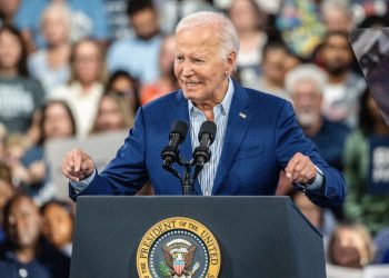 HEY JOE Obitelj poziva Bidena da ne odustane: Kad te sruše, ustaneš i boriš se jače | NACIONAL.HR