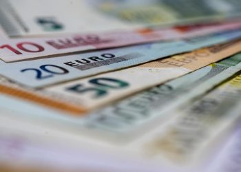 HNB uvodi red u bankarske naknade. U ovoj godini već su mnoge poskupjele