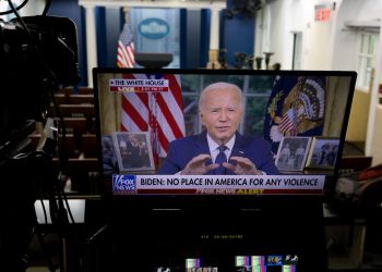 POLITIČKO NASILJE Bivši ministar tvrdi: Proces zamjene Bidena je u tijeku. Trump? Izašao je kao pobjednik | NACIONAL.HR