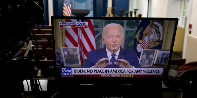 POLITIČKO NASILJE Bivši ministar tvrdi: Proces zamjene Bidena je u tijeku. Trump? Izašao je kao pobjednik | NACIONAL.HR