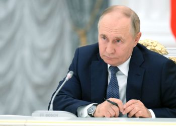 NAJAVIO ZRCALNE MJERE Putin upozorava SAD na opasnost nove raketne krize | NACIONAL.HR