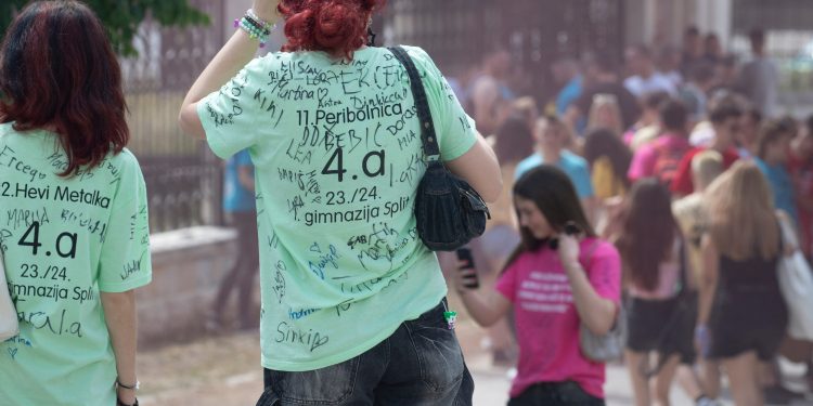 Holjevac: ‘Jadnike ćemo promijeniti u Deprivilegirane, Valjean će biti invalid iz Somalije’