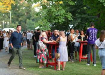 I u drugoj večeri Vina i umjetnosti uživali su svi željni dobrog društva