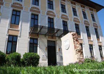 IGROKAZ ZA STRANCE Statut Grada Mostara opet skinut s dnevnog reda