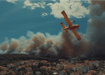 IZA REŠETAKA ZBOG DRONA Policija još uvijek lovi pilota drona, svjedoci: “Bile su to minute užasa!”