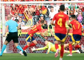 IZBACILI DOMAĆINA Španjolska golom u 119. minuti postala prvi polufinalist | NACIONAL.HR