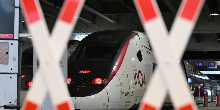 Iran iza sabotaže francuske željeznice uoči Olimpijskih igara – Izrael – RT World News