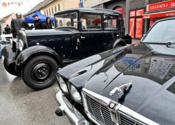 Izložba oldtimer vozila u subotu