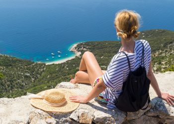 Jutro svježe, a kasnije pretežno sunčano i danju toplije