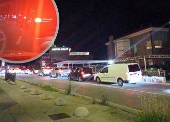 Kad je kolaps, nek’ je dvostruki: “Vozim se već 45 minuta kroz Strožanac prema Splitu”