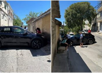 “Kako ga je rodica smotala:” Nevjerojatan prizor u Gornjem Sitnom, mještani pomagali vozačici