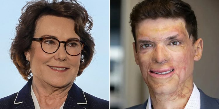 Kampanja ratnog veterana krenula je protiv demografskog protivnika nakon što je njegov glavni pomoćnik ‘odvratno’ ocrnio njegovu vojnu knjižicu