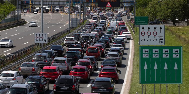 Krećete na more? Jednom aplikacijom moguće je sve detaljno isplanirati