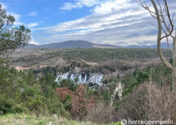 LJUBUŠKI Saniran veći broj divljih deponija i postavljen videonadzor za identifikaciju budućih počinitelja