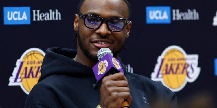 Lakersi: zajamčeni, višegodišnji ugovor za Bronnyja Jamesa