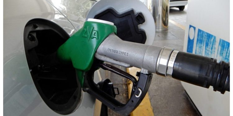 Loše vijesti za vozače: Od sutra skuplji i dizel i benzin