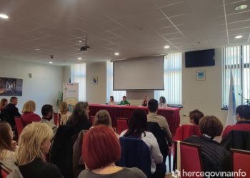 MARGINALIZIRANE GRUPE U MOSTARU “Ne vrijedi što radite ako nije dobro, pločnici ne mogu biti osam centimetara visoki”