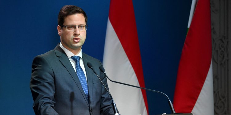 Mađarska će se boriti protiv ‘ratne propagande’ – službeno — RT World News