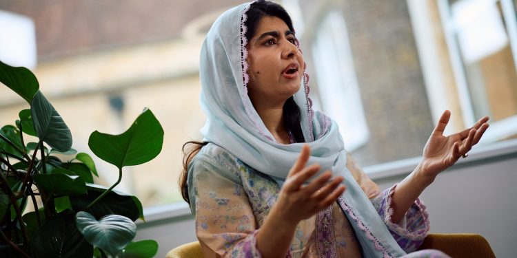 RIZIK OD TALIBANSKOG PROGONA Malala poziva Pakistan da prestane protjerivati ​​Afganistance | NACIONAL.HR