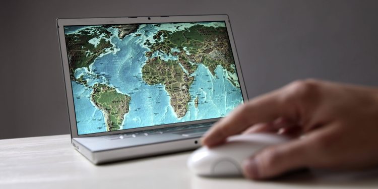 Meter: Rusija i Iran finalizirali sporazum o strateškom partnerstvu. Podjela svijeta ‘zacementirana’