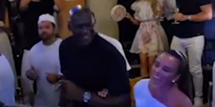 Michael Jordan u Capriju: pleše s uvijek prisutnom cigarom