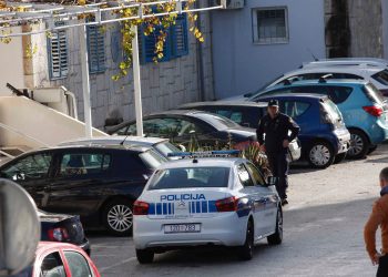 Mizerna kazna za Makaranina koji je pokušao ubiti suprugu: ‘Ćaća vas voli, dico, mater je pijandura’