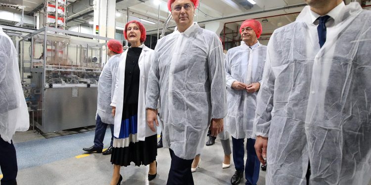 Mjesečno zarađuje oko 34.800 eura: Plenković i danas ovu ljubiteljicu štikli zove za savjete