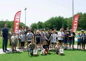 Mladi (budući) sportski ribolovci zabacili štapove