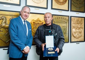 Motociklom namjerno pokosili poznatog policajca i vukli ga: ‘On je sinonim za red i disciplinu’