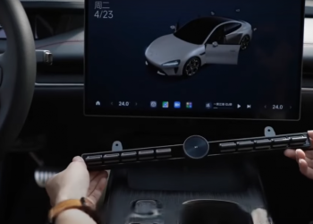 Mrzite trendovske dodirne ekrane u autima? Ova jednostavna opcija će vas oduševiti