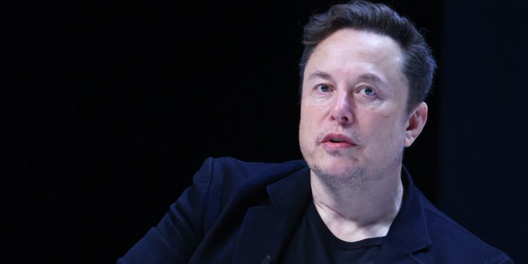 Musk prihvaća ponudu predsjednika Venezuele za borbu — RT World News