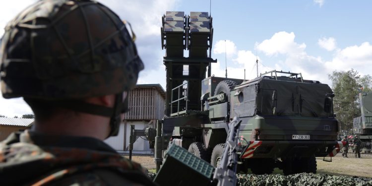 NATO daje ‘povijesno’ obećanje ukrajinske protuzračne obrane — RT World News