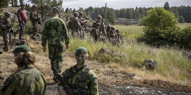 NATO ne isključuje daljnje širenje — RT World News