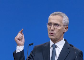 NATO želi da Ukrajina može ‘odvratiti’ Rusiju — RT World News