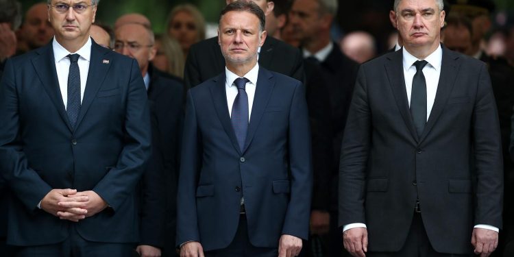 NOVI CRODEMOSKOP Bartulica na listi najnegativnijih političara. Ovako bismo sada glasali… | NACIONAL.HR