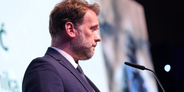 NOVI MANEVAR OBRANE Banožić tvrdi da nije pretjecao i traži novo vještačenje prometne nesreće | NACIONAL.HR