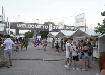 Na Facebooku se preprodaju karte za Ultru, evo cijena