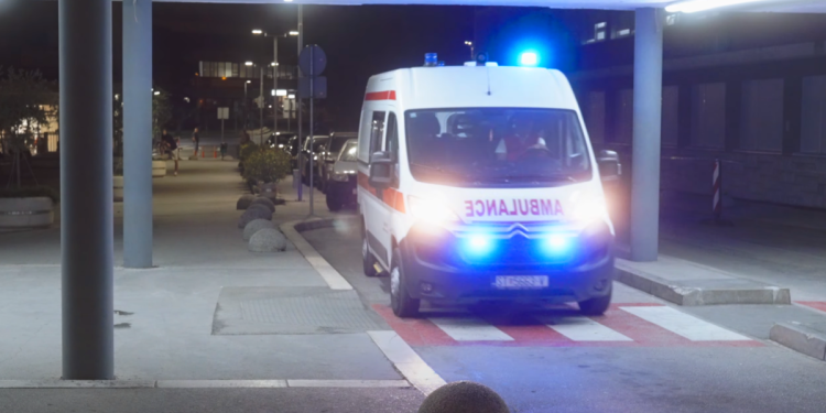 Na Klisu sinoć teško ozlijeđen motociklist u prometnoj nesreći