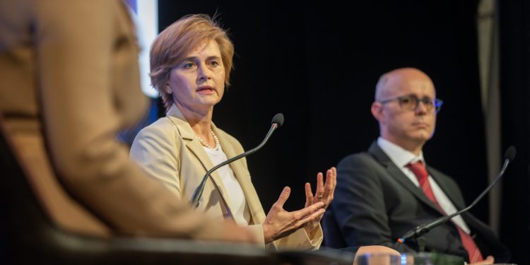 Najplaćeniji dužnosnik u državi u imovinsku karticu upisao 9 kredita: Iznenadit će vas tko je to